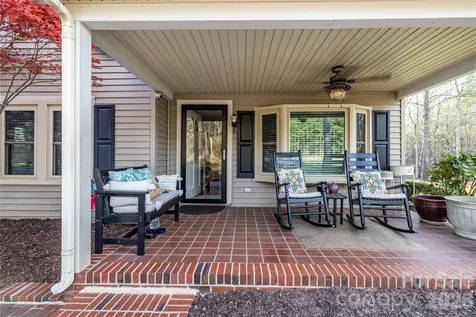 692 Capelsie Road Candor NC 27229