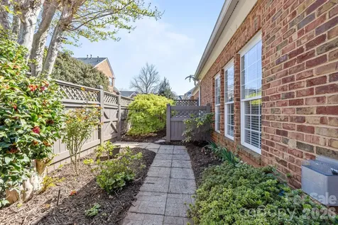 412 Eberle Way Matthews NC 28105