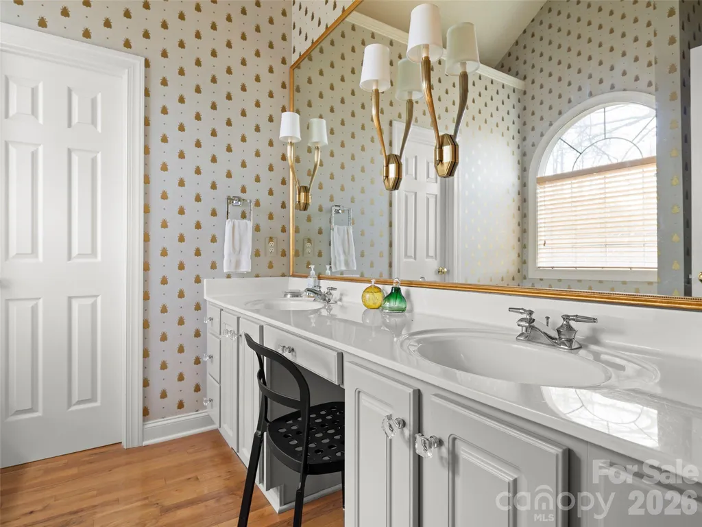 109 Poppy Lane Asheville NC 28803