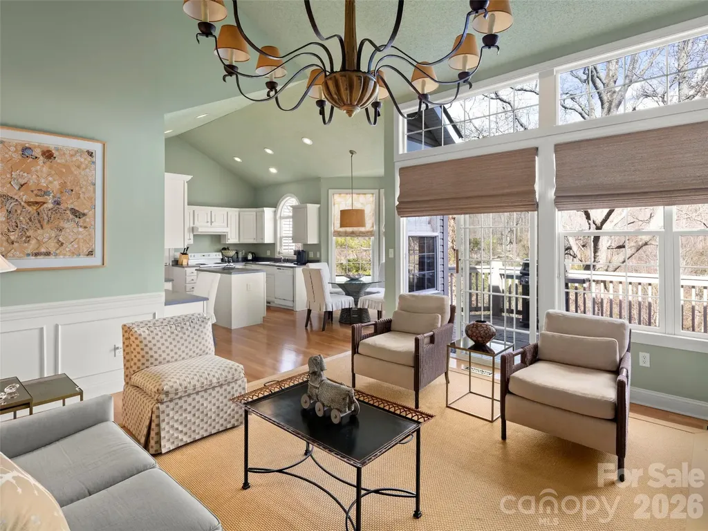 109 Poppy Lane Asheville NC 28803