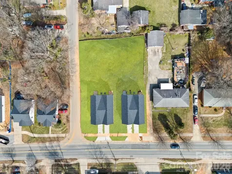 341 N Hoskins Road Charlotte NC 28216