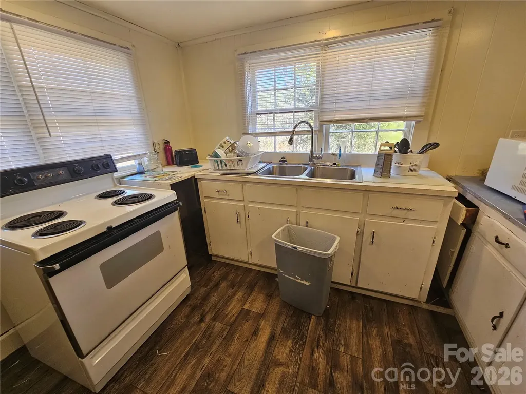126 Susan Road Casar NC 28020