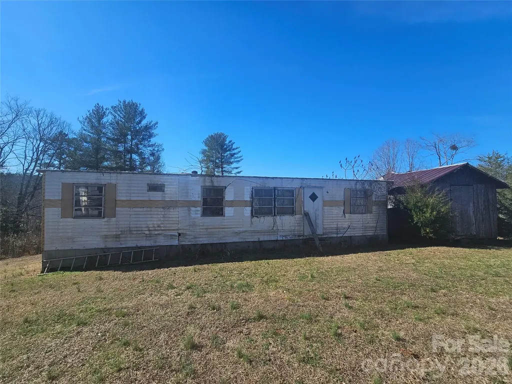126 Susan Road Casar NC 28020