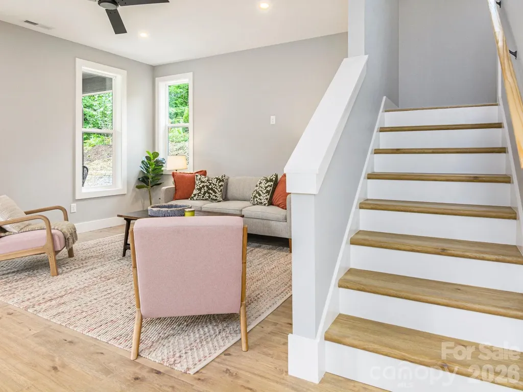 112 Shady Oak Drive Asheville NC 28803