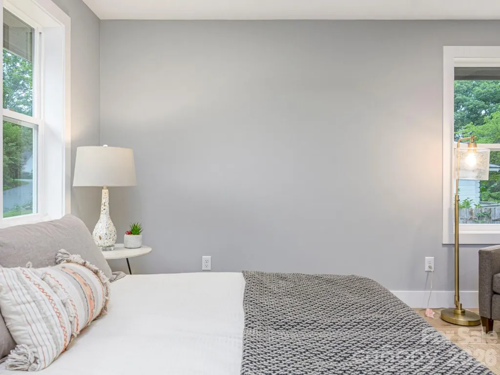 112 Shady Oak Drive Asheville NC 28803