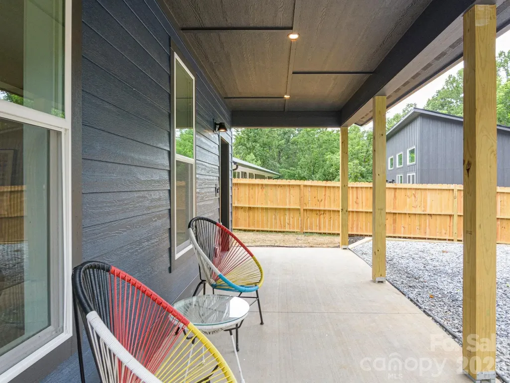 112 Shady Oak Drive Asheville NC 28803