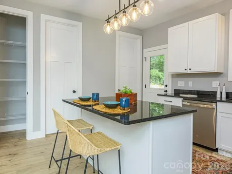 112 Shady Oak Drive Asheville NC 28803