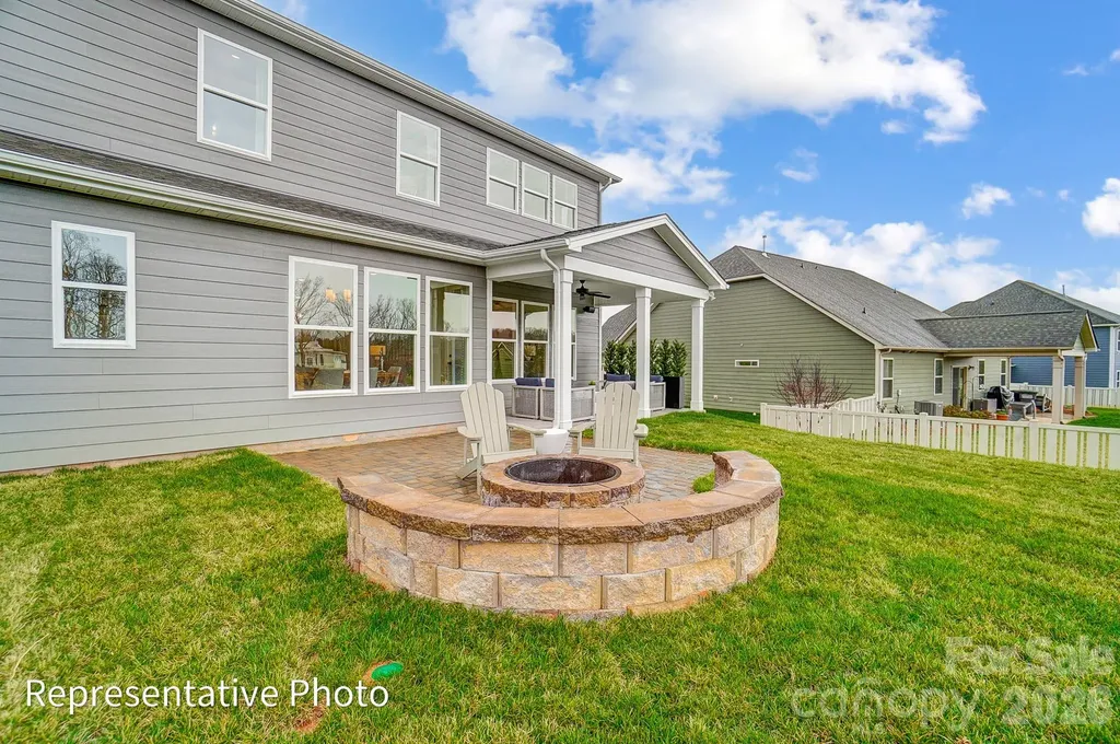 1321 Knob Creek Drive Gastonia NC 28054