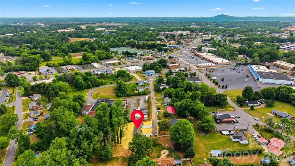 1298 18th Street NE Hickory NC 28601