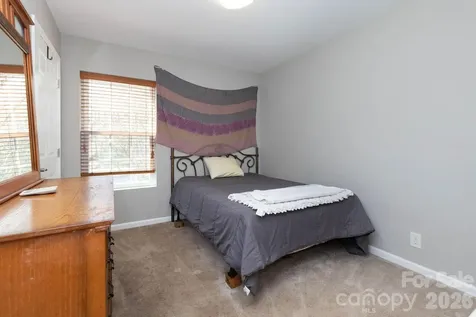 210 State Street Asheville NC 28806