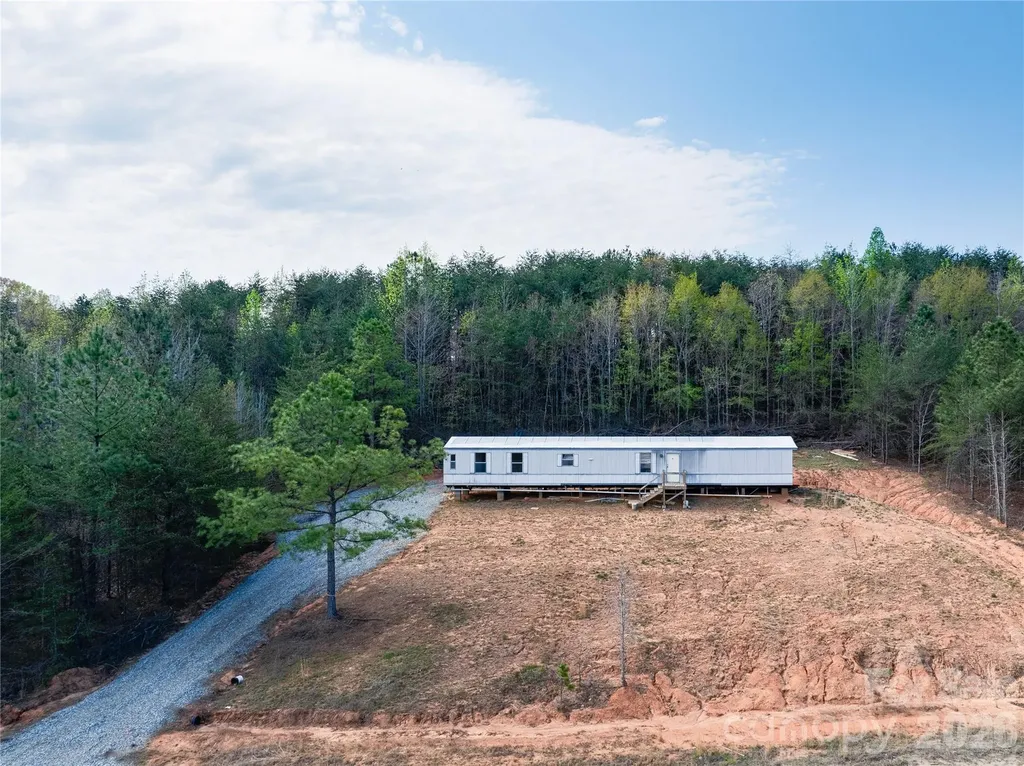 143 W Forest View Lane Mooresboro NC 28114