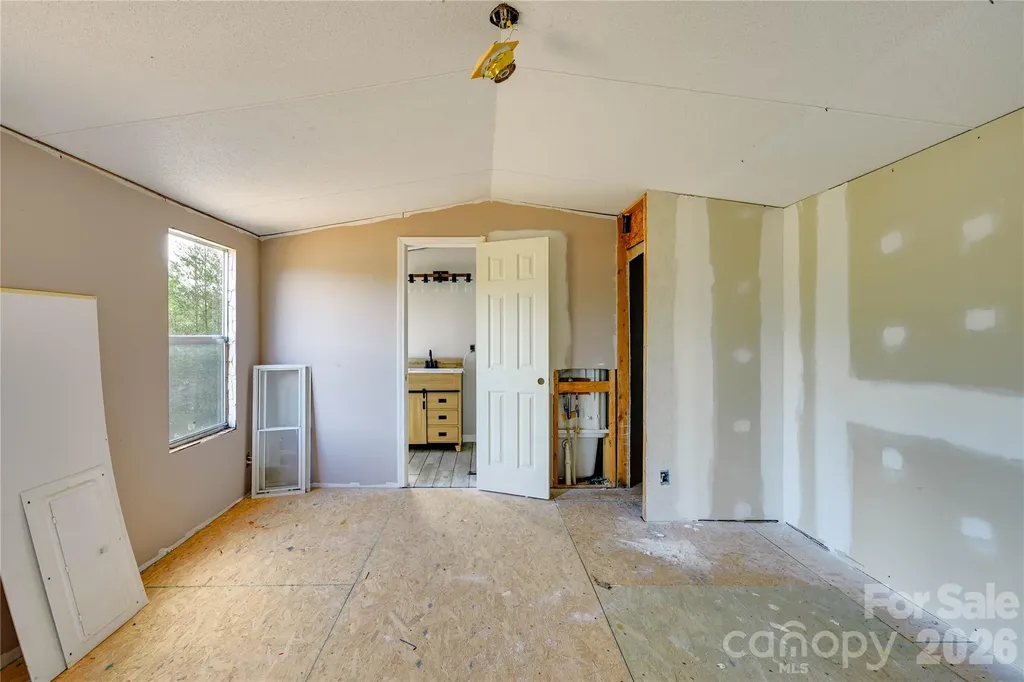 143 W Forest View Lane Mooresboro NC 28114