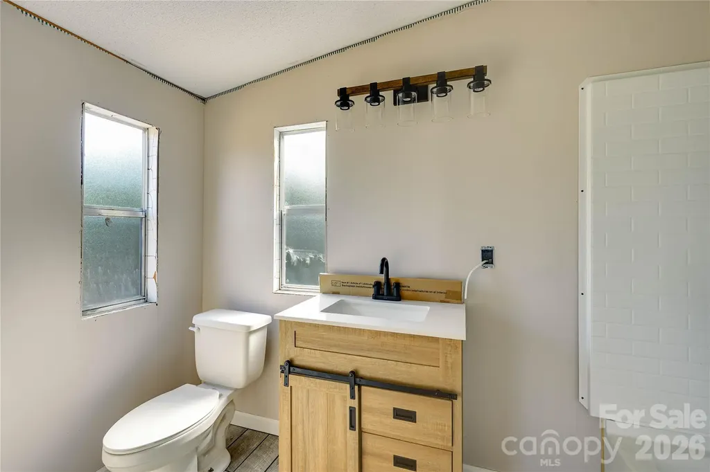 143 W Forest View Lane Mooresboro NC 28114