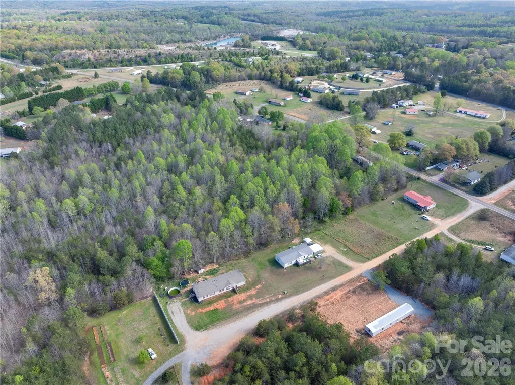 143 W Forest View Lane Mooresboro NC 28114