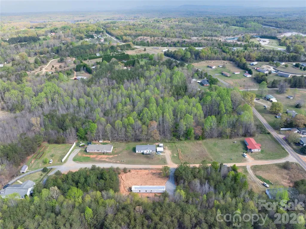 143 W Forest View Lane Mooresboro NC 28114