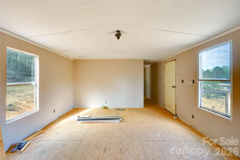 143 W Forest View Lane Mooresboro NC 28114