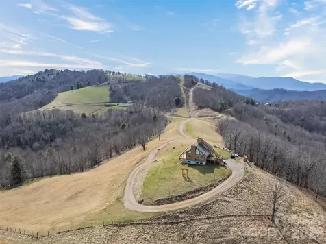 1007 Turkey Trot Road Clyde NC 28721