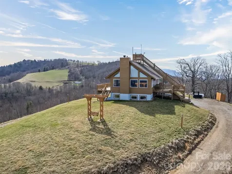 1007 Turkey Trot Road Clyde NC 28721