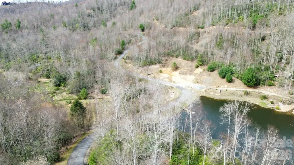 0000 Woodlake Loop Road Elk Park NC 28622
