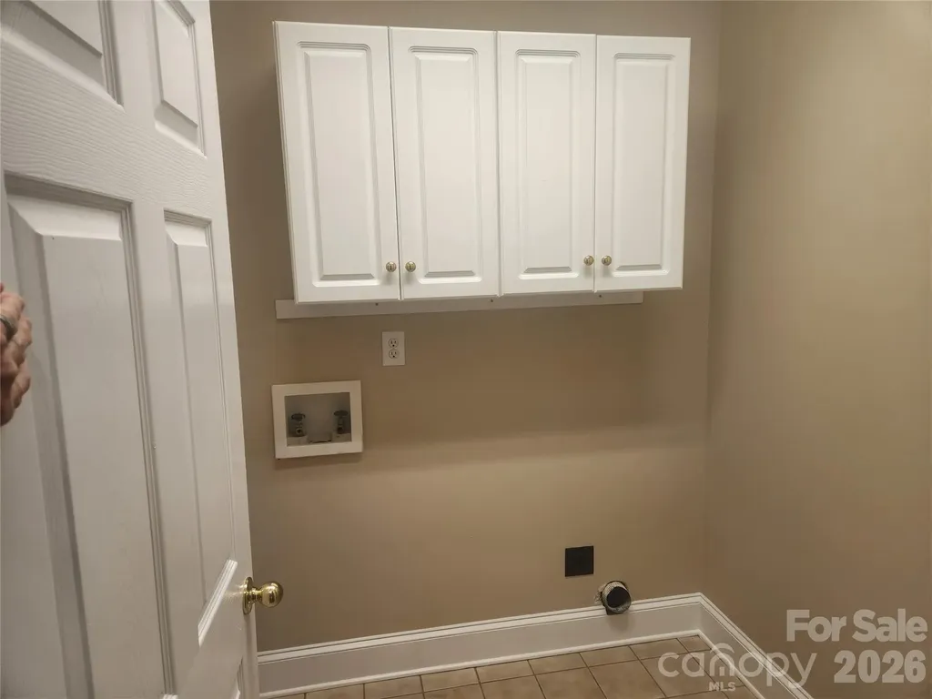 136 Windemere Isle Road Statesville NC 28677