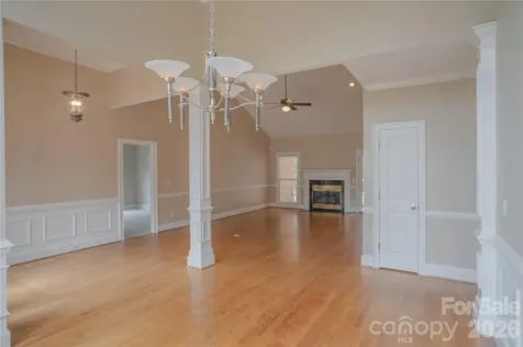 136 Windemere Isle Road Statesville NC 28677