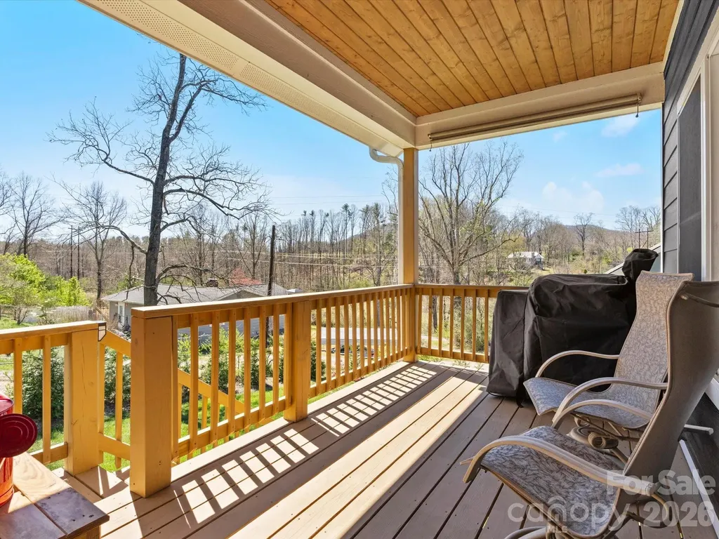 111 Ellis Lane Arden NC 28704
