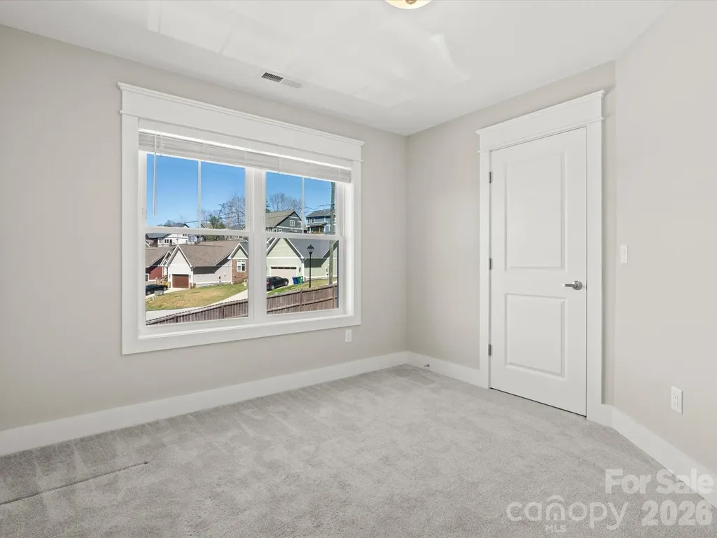 111 Ellis Lane Arden NC 28704