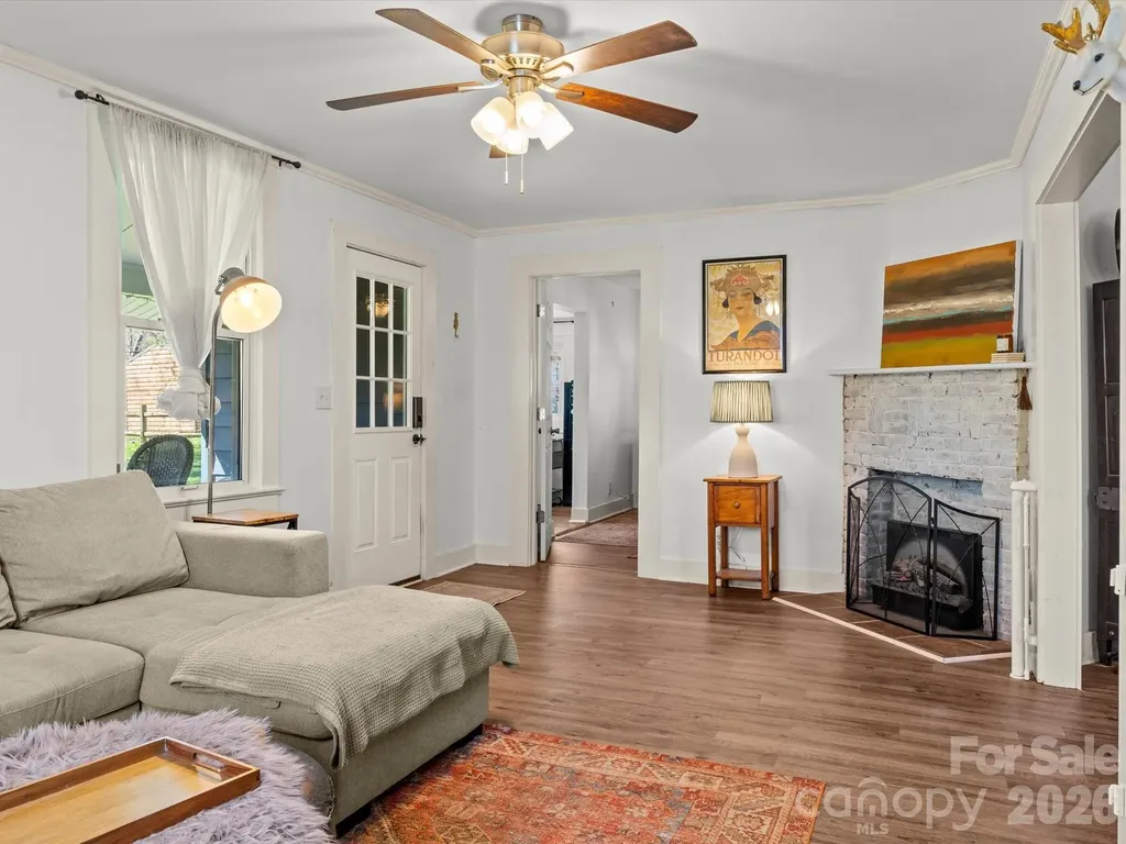 12 Maple Lane Arden NC 28704