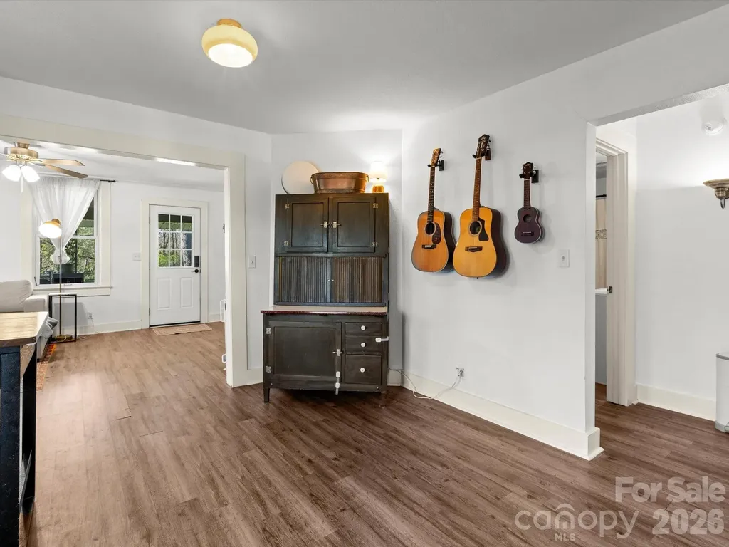 12 Maple Lane Arden NC 28704