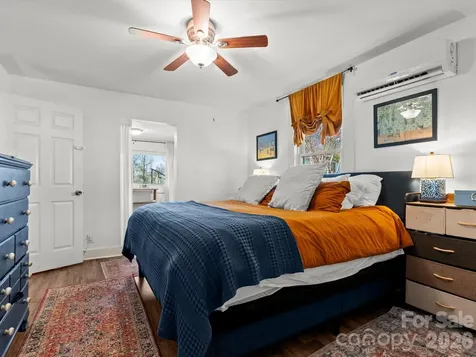 12 Maple Lane Arden NC 28704