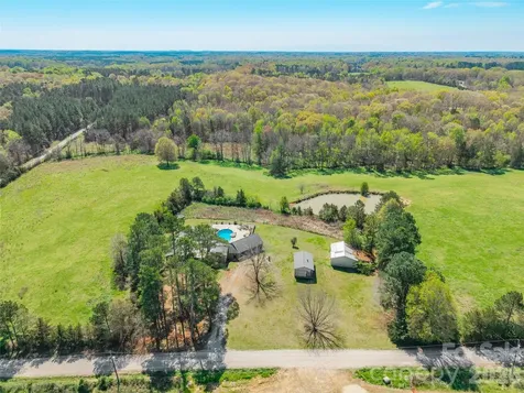 2248 Willie Usher Road Lancaster SC 29720