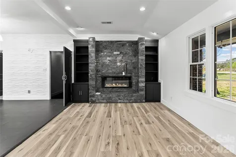 2248 Willie Usher Road Lancaster SC 29720