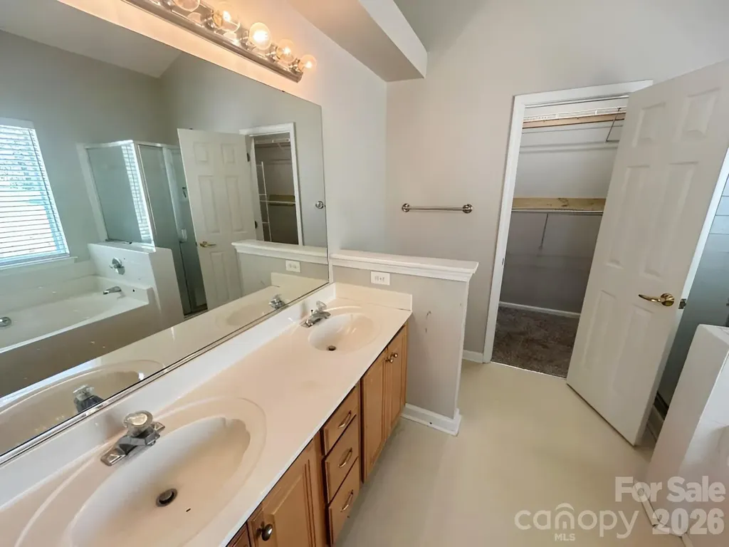 3508 Mayspring Place Charlotte NC 28269