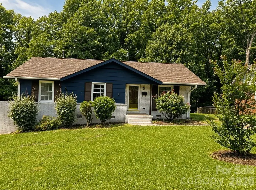 1423 Chelveston Drive Charlotte NC 28208