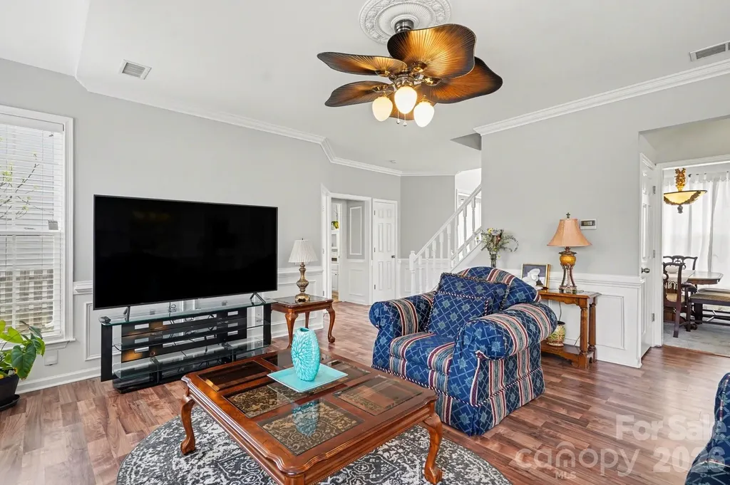 8727 Fieldcroft Drive Charlotte NC 28277