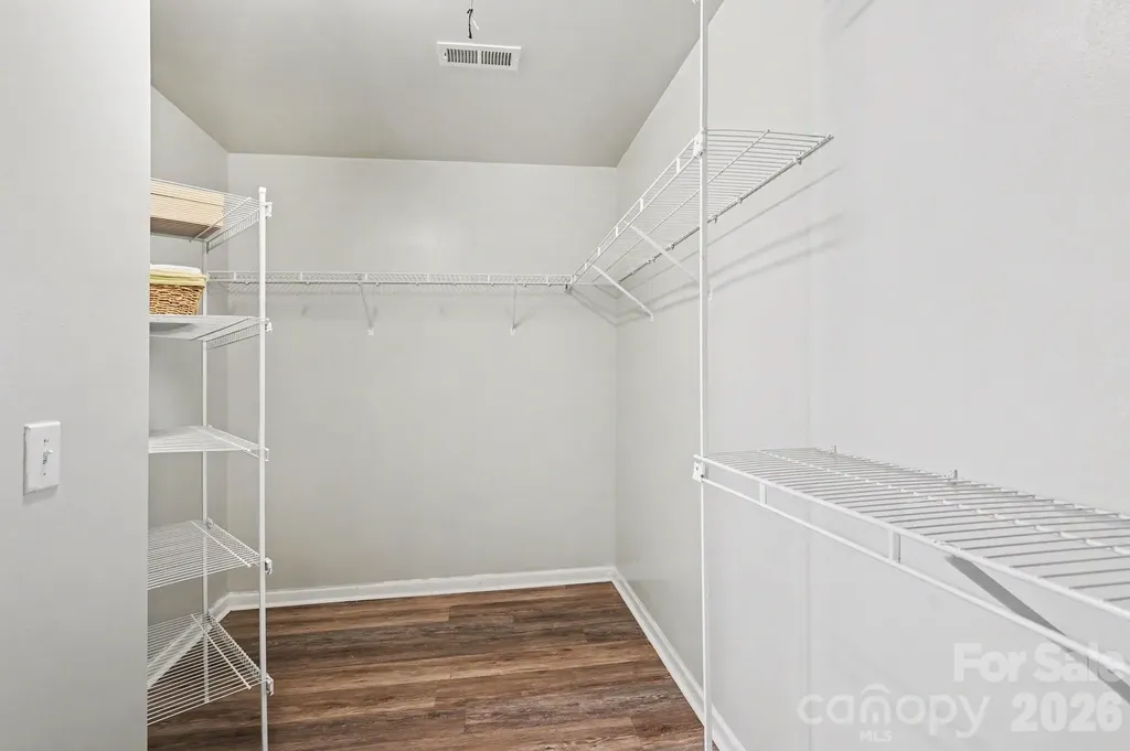 8727 Fieldcroft Drive Charlotte NC 28277