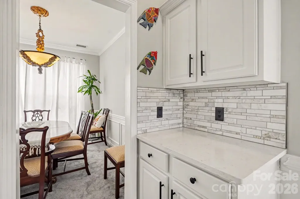 8727 Fieldcroft Drive Charlotte NC 28277