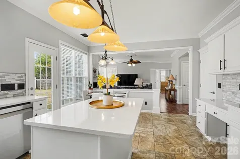 8727 Fieldcroft Drive Charlotte NC 28277