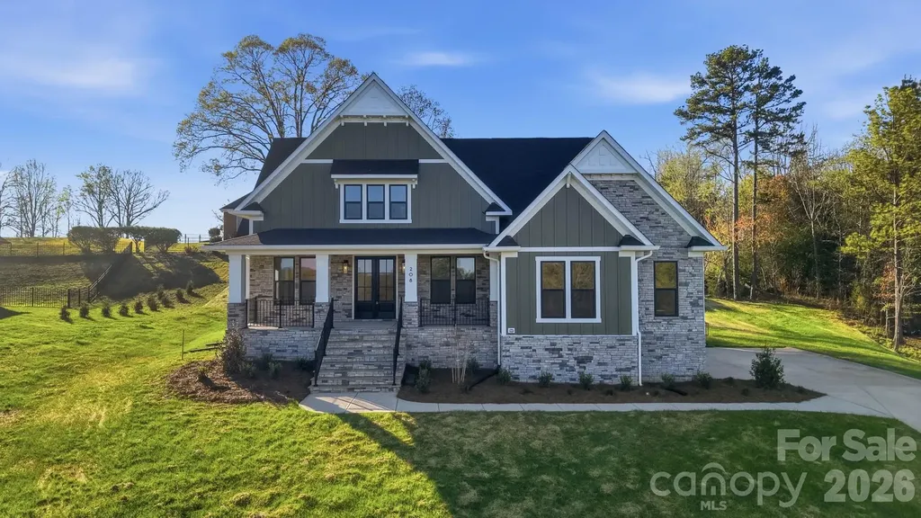 208 Cross Creek Drive Cherryville NC 28021