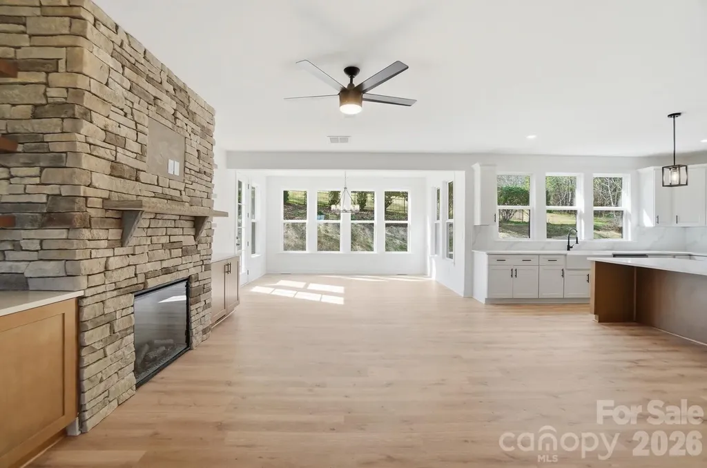 208 Cross Creek Drive Cherryville NC 28021