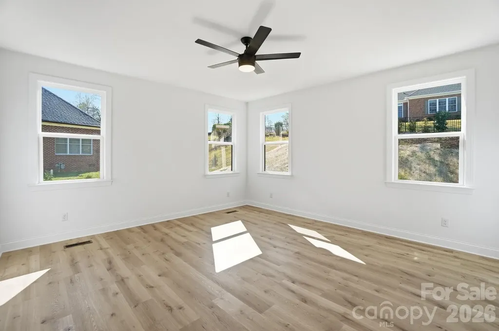 208 Cross Creek Drive Cherryville NC 28021