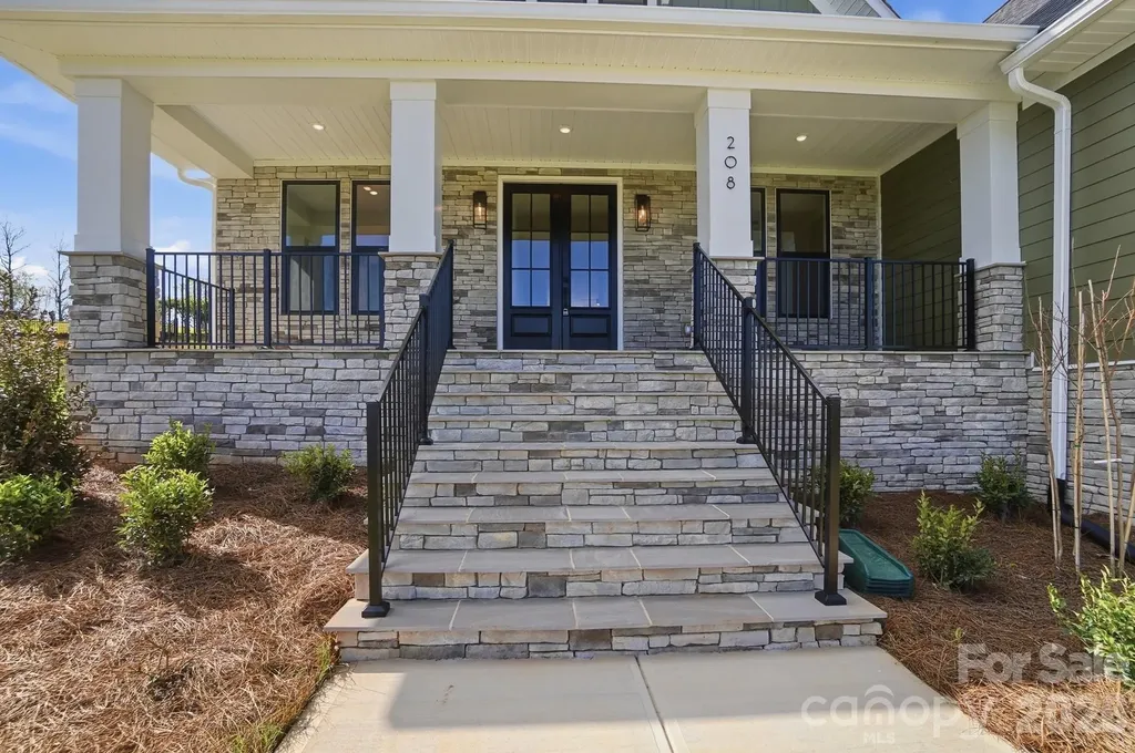 208 Cross Creek Drive Cherryville NC 28021