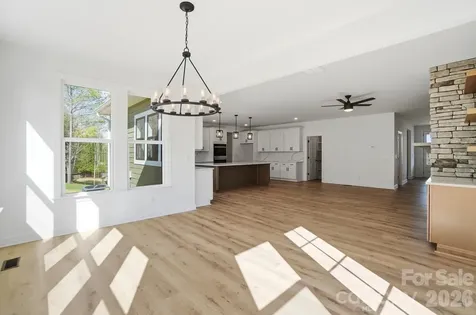 208 Cross Creek Drive Cherryville NC 28021