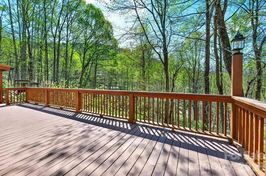 32 Seldom Home Drive Black Mountain NC 28711