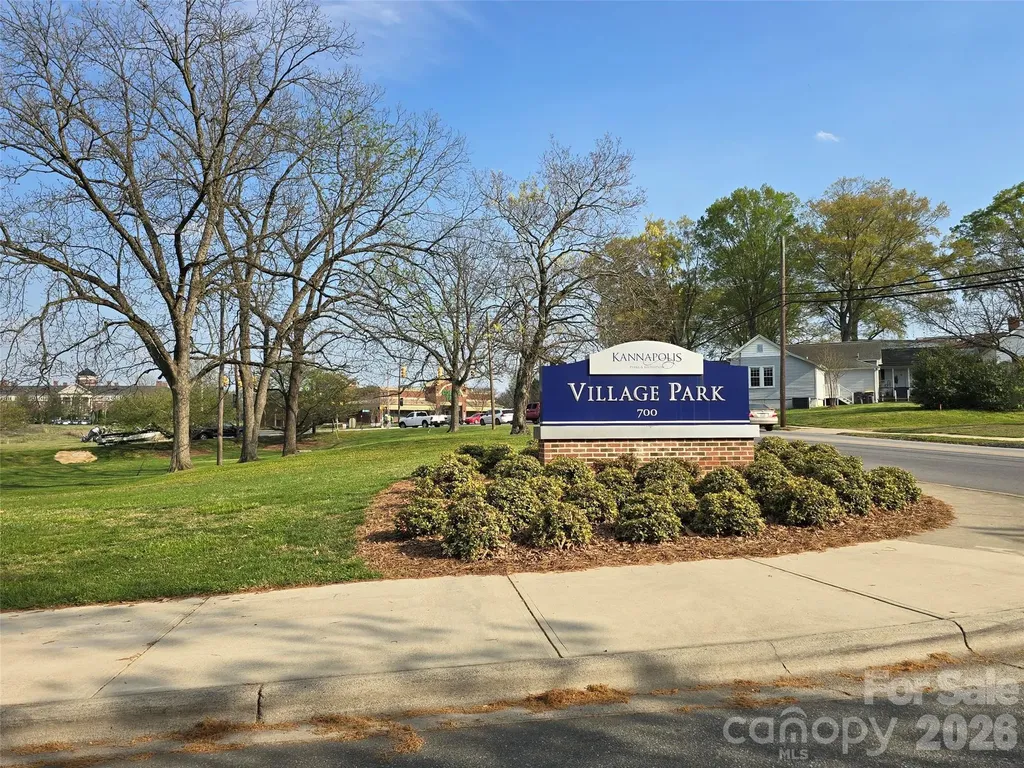605 Frank Street Kannapolis NC 28081