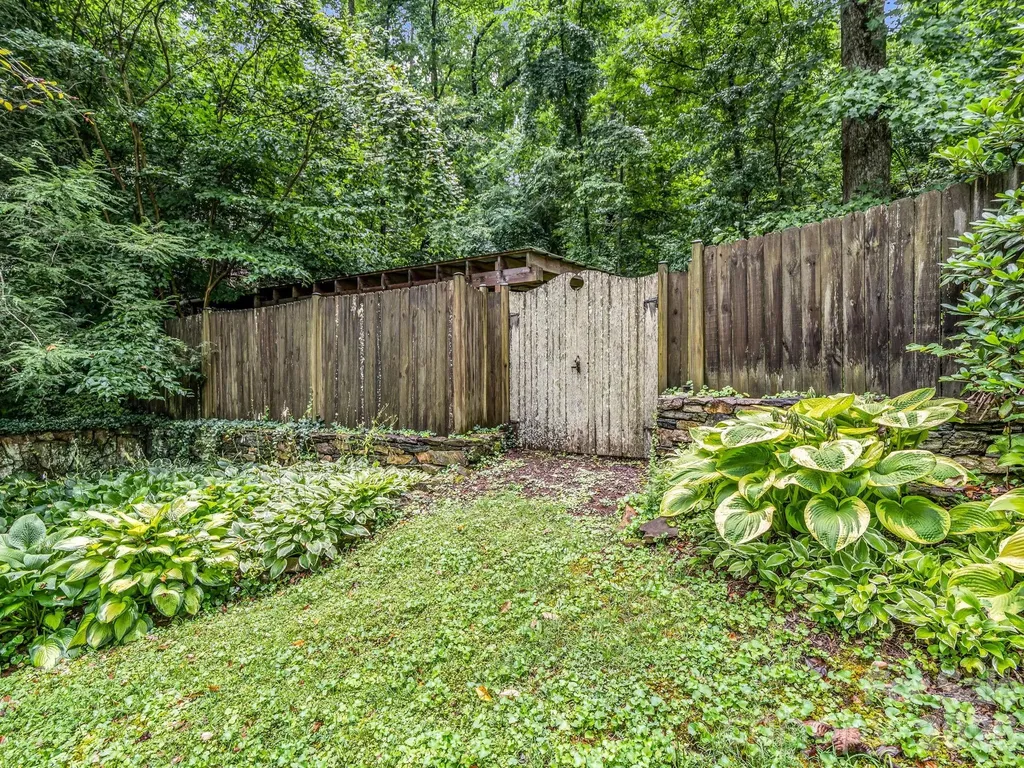 103 Maplewood Lane Marion NC 28752