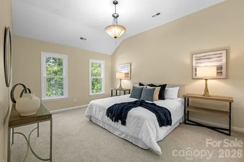 8501 Tonawanda Drive Charlotte NC 28277
