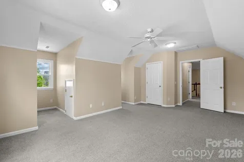 8501 Tonawanda Drive Charlotte NC 28277