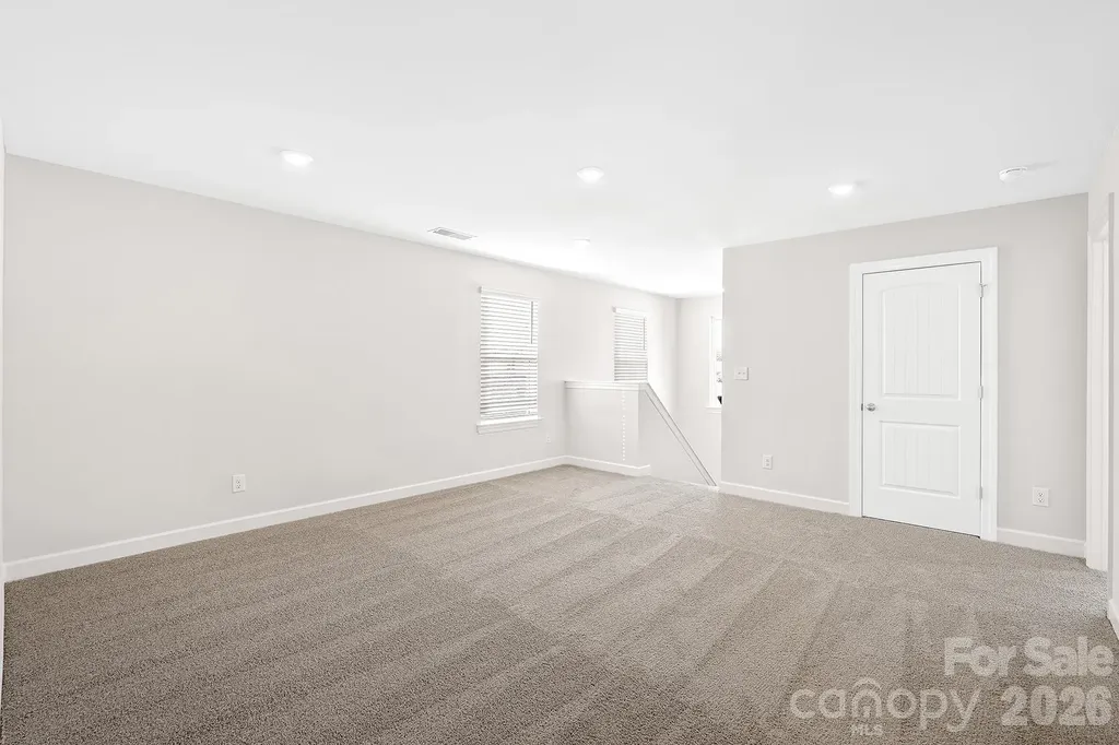 6516 Fairford Drive Charlotte NC 28215
