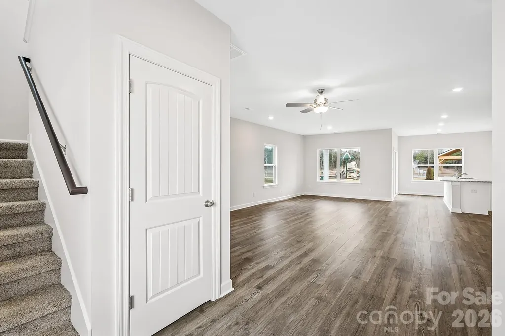 6516 Fairford Drive Charlotte NC 28215